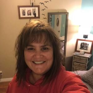 Meet your Posher, Laurie